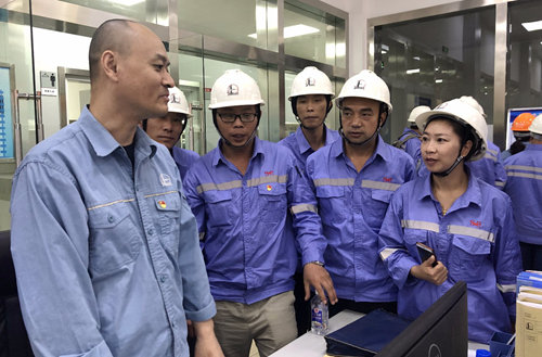 宜化集團(tuán)優(yōu)秀班組長“三個(gè)一”活動圓滿結(jié)束(圖6)