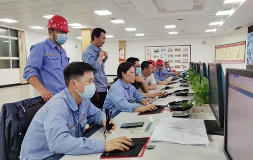 大修完成！松滋肥業(yè)順利開(kāi)車復(fù)產(chǎn)！(圖2)