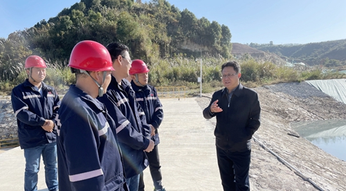 王大真到松滋肥業、楚星公司、股份公司和新項目現場調研(圖1)
