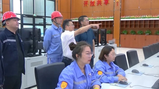 王大真到青海宜化和青海黎明走訪調研(圖1) 王大真到青海宜化和青海黎明走訪調研(圖1)