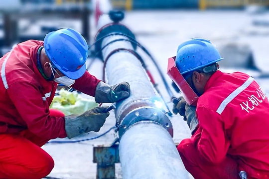 內蒙宜化精餾空冷器裝置一次性開車成功(圖1) 內蒙宜化精餾空冷器裝置一次性開車成功(圖1)