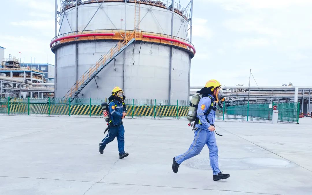 【安全生產月】以練為戰！新疆宜化開展?；沸孤┦鹿蕬毖菥?>
        <h3>【安全生產月】以練為戰！新疆宜化開展?；沸孤┦鹿蕬毖菥?/h3>
        <div   id=