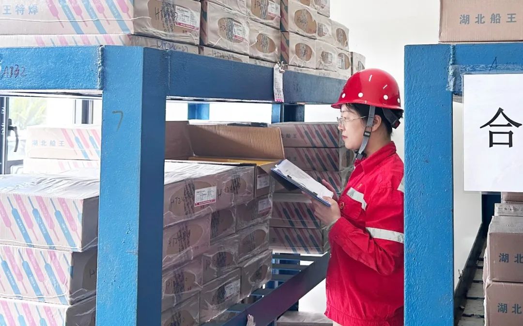 【宜化榜樣】化機公司牛艷嬌：恪盡職守勇擔當，廉潔自律揚清風(圖4)