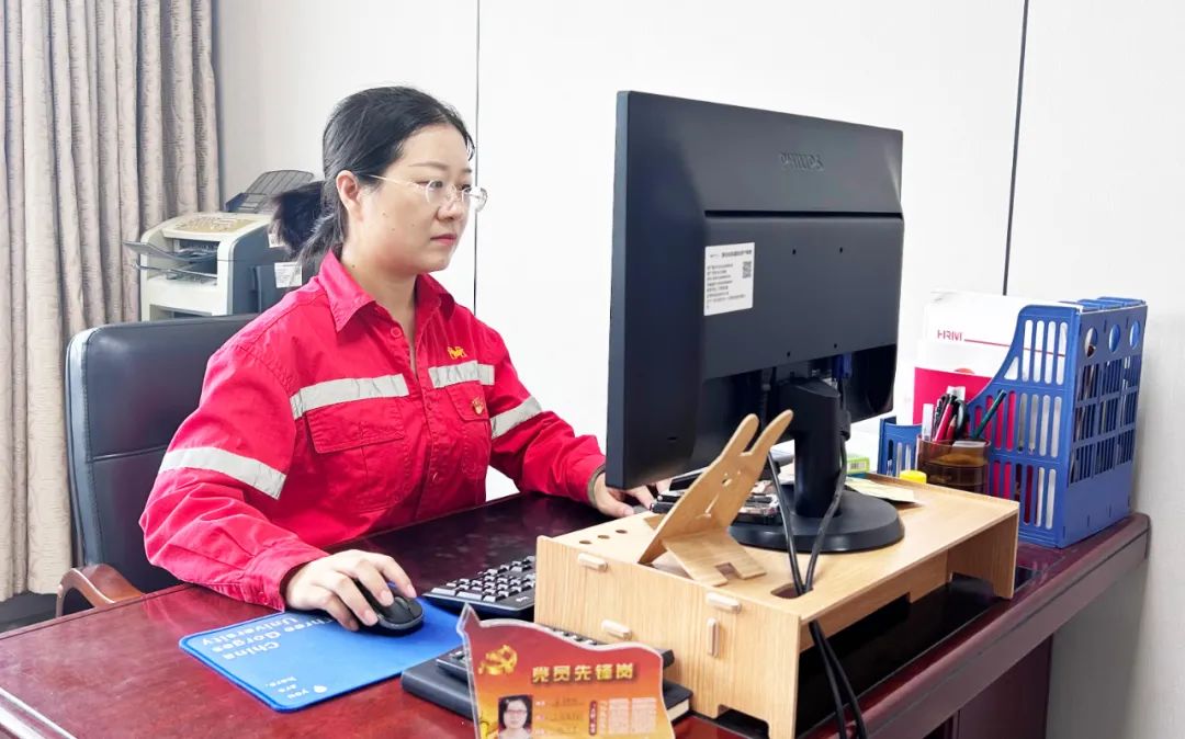 【宜化榜樣】化機公司牛艷嬌：恪盡職守勇擔當，廉潔自律揚清風(圖3)