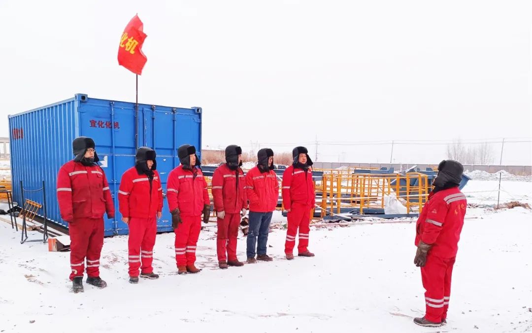 迎寒風戰冰雪,化機公司鏖戰綠色甲醇項目建設一線(圖2) 圖片