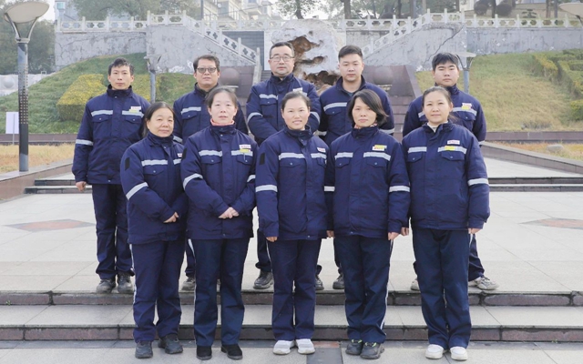 喜報！全國表彰，股份公司猇亭片區電解四班榜上有名！(圖1)