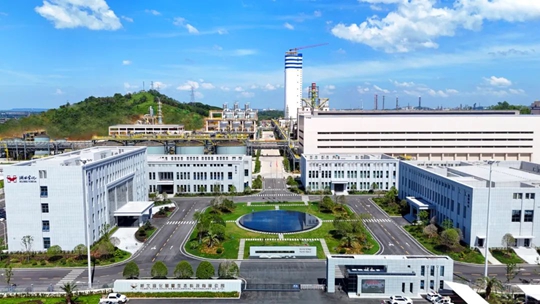 楚星生態年產40萬噸磷銨、20萬噸硫基復合肥項目竣工投產(圖1)